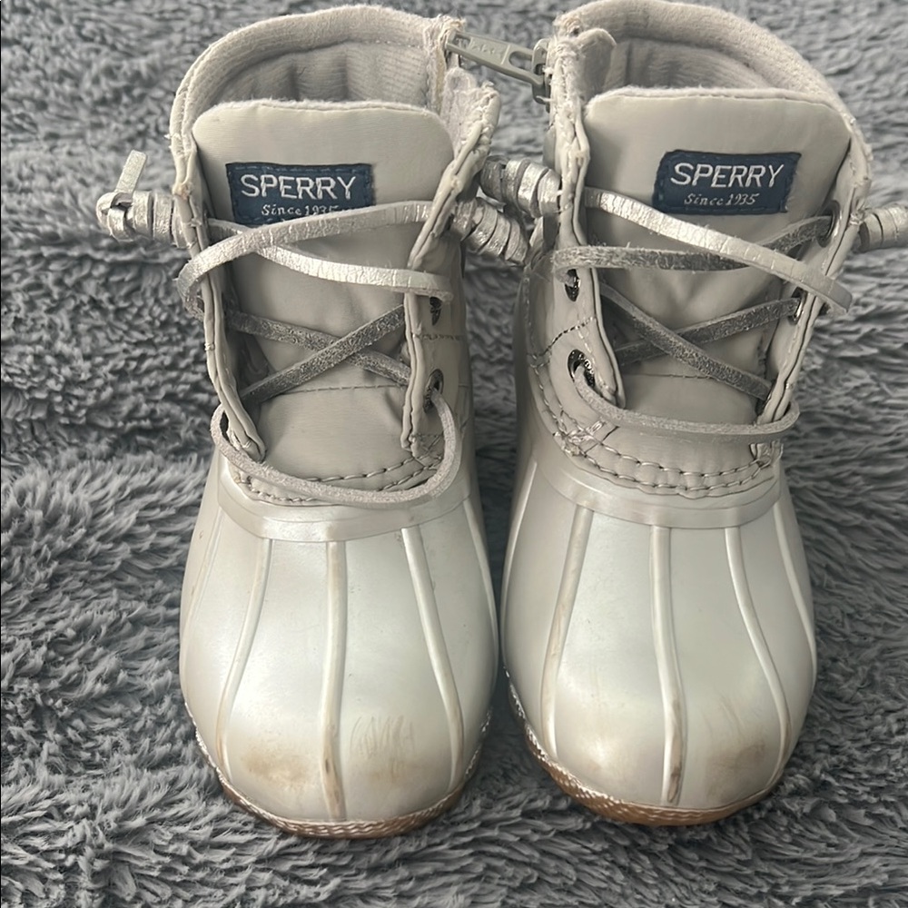 Sperry Gray Rain & Snow Boots with Rubber Toe Cap
